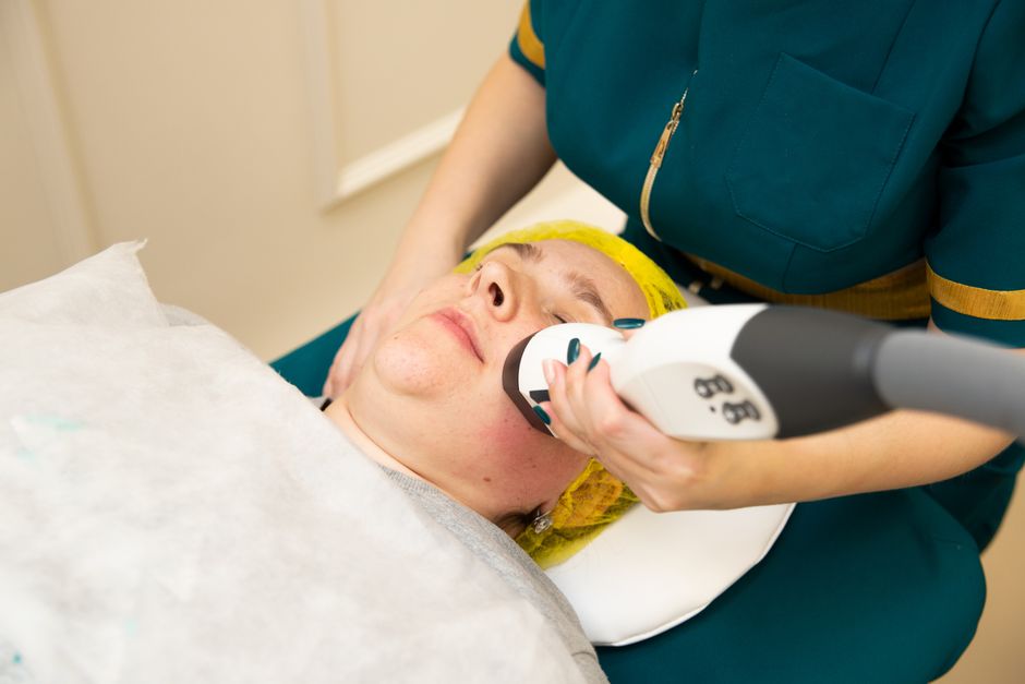best treatments for a more sculpted jawline